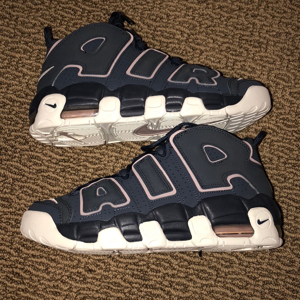 🤩🤩BRAND NEW NEVER WORN🤩🤩